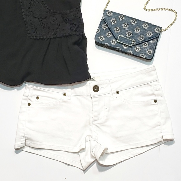 O'Neill Pants - 3 For $15 O'Neill White Denim Shorts
